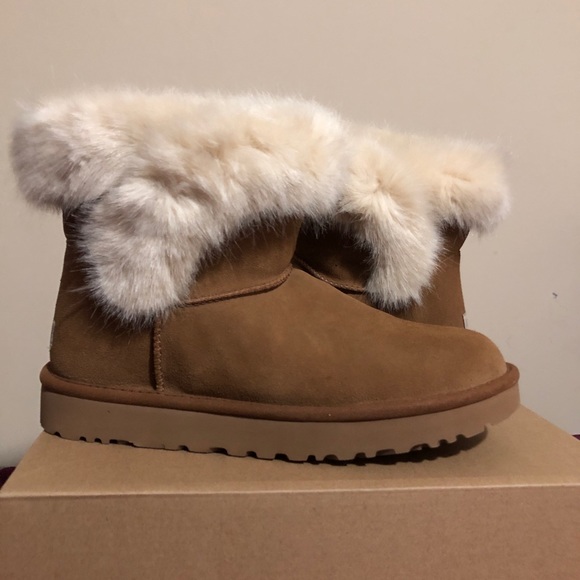 COPY - Ugg size 10 in women’s, chestnut low fluff… - Picture 8 of 8